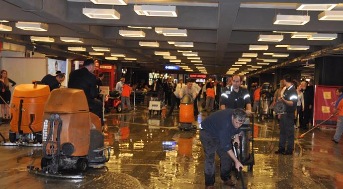 Atatürk Havalimanı'nda su baskını